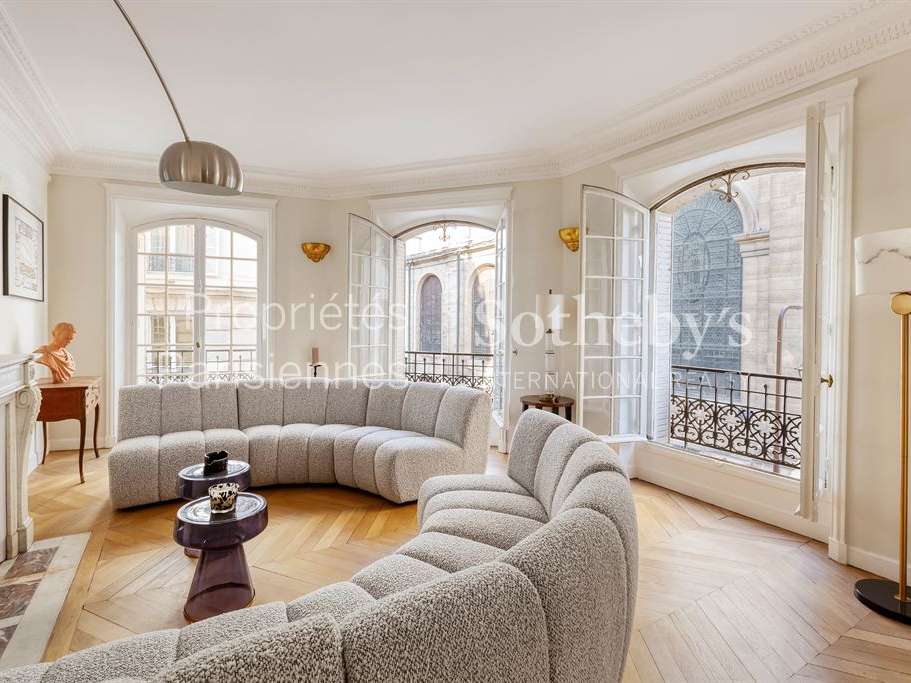 Apartment Paris 6e