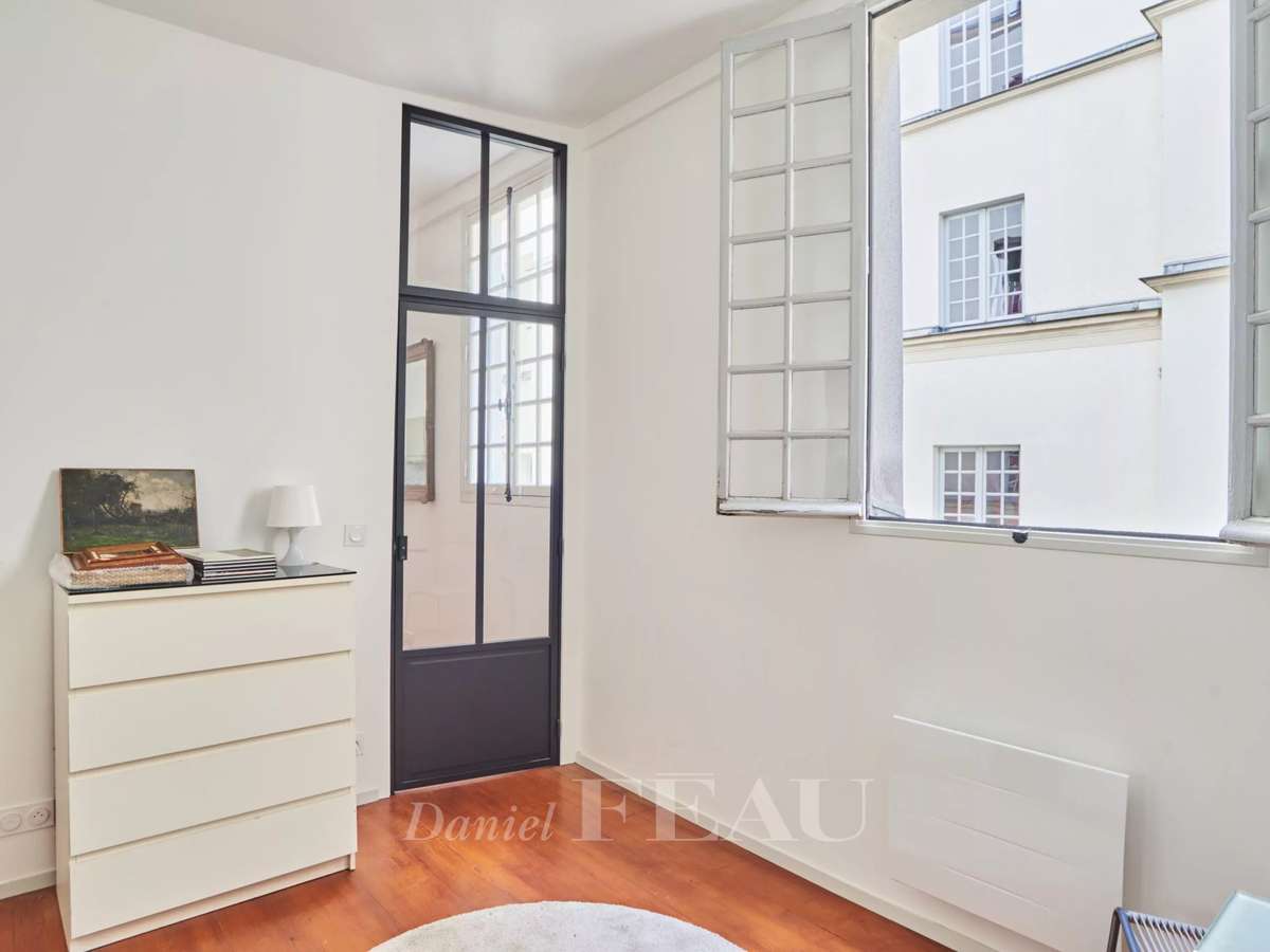 Apartment Paris 6e