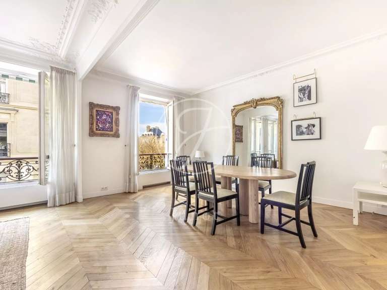 Appartement Paris 6e - 3 chambres - 180m²
