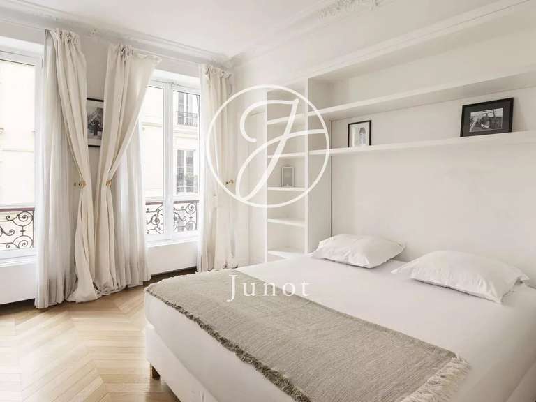 Appartement Paris 6e - 3 chambres - 184m²