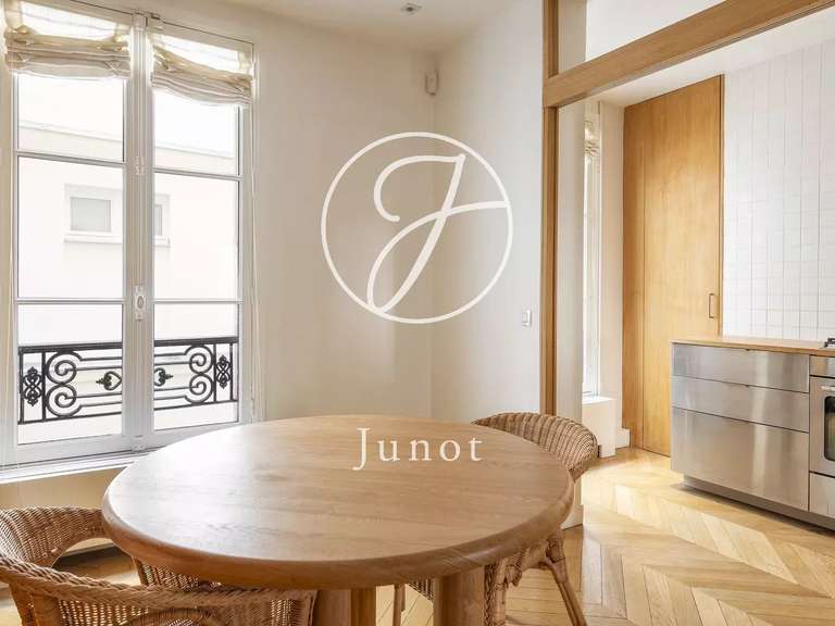 Appartement Paris 6e - 3 chambres - 184m²