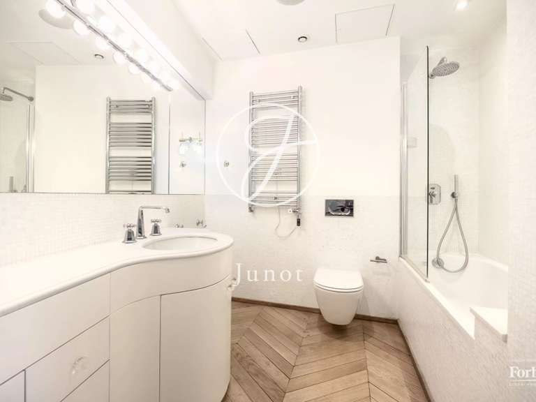 Appartement Paris 6e - 3 chambres - 184m²