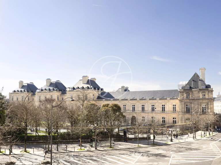 Appartement Paris 6e - 3 chambres - 184m²