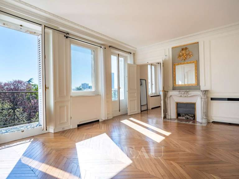 Appartement Paris 6e - 2 chambres - 102m²