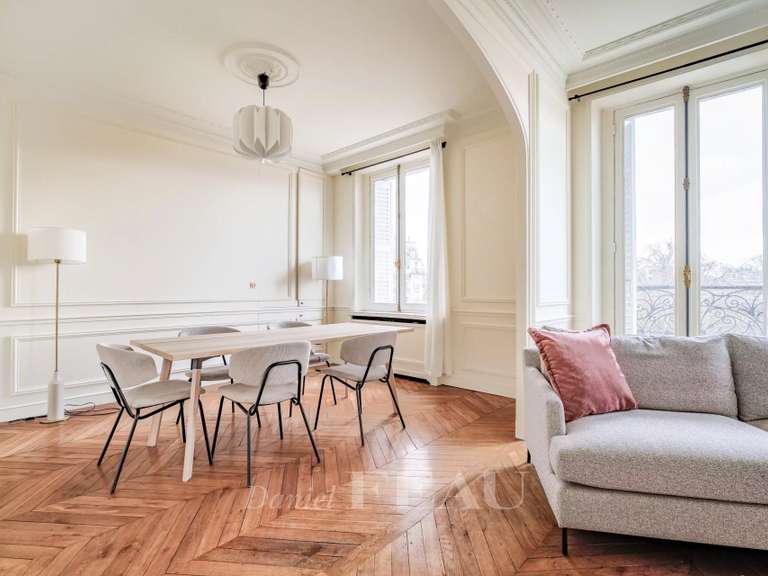 Appartement Paris 6e - 2 chambres - 102m²