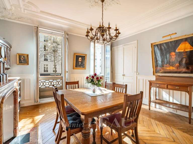 Appartement Paris 6e - 3 chambres - 116m²