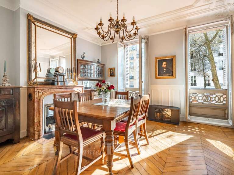 Appartement Paris 6e - 3 chambres - 116m²