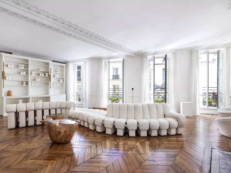 Appartement Paris 6e - 3 chambres - 165m²
