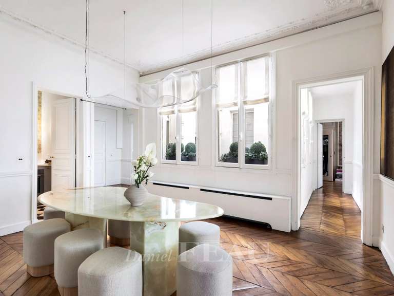 Appartement Paris 6e - 3 chambres - 165m²
