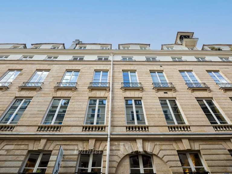 Appartement Paris 6e - 2 chambres - 66m²