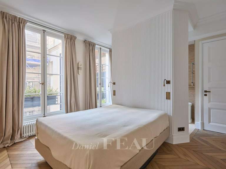 Appartement Paris 6e - 2 chambres - 94m²