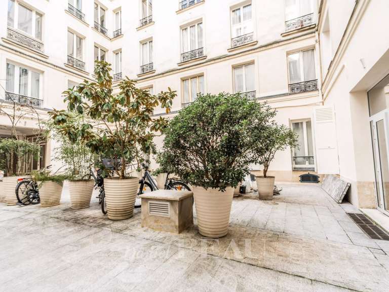 Appartement Paris 6e - 2 chambres - 70m²