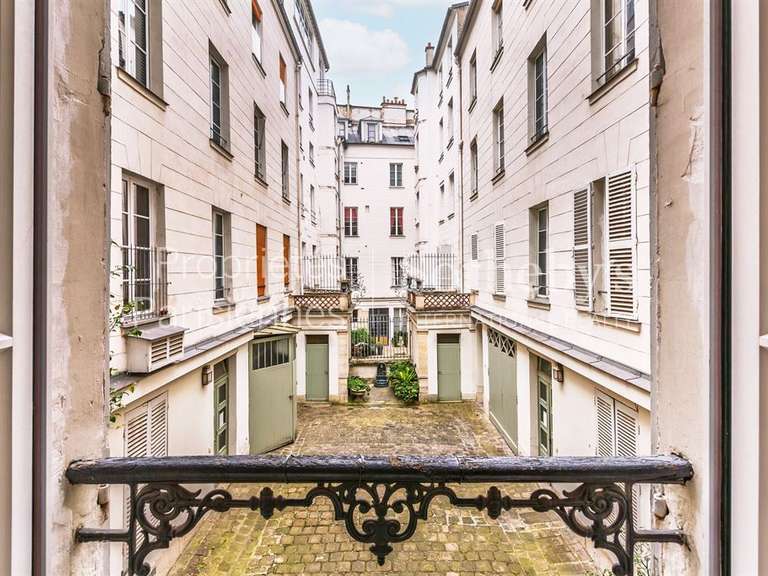 Appartement Paris 6e - 4 chambres - 170m²