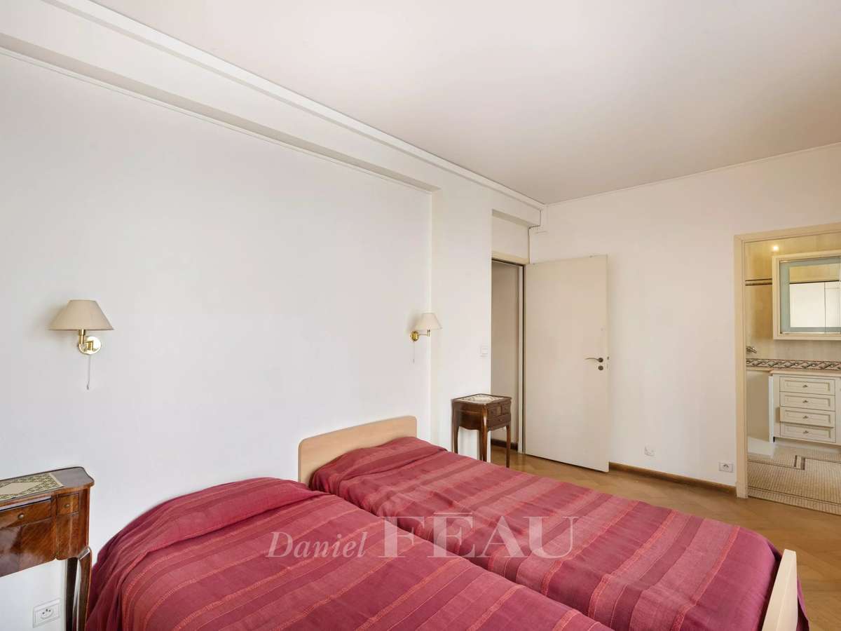 Apartment Paris 6e