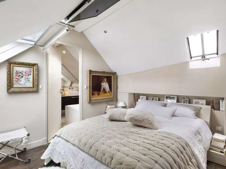 Appartement Paris 6e - 3 chambres - 111m²