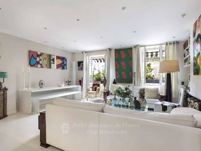 Appartement Paris 6e - 3 chambres - 111m²