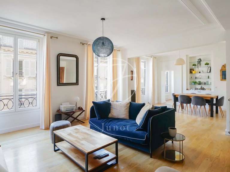 Appartement Paris 6e - 3 chambres - 141m²