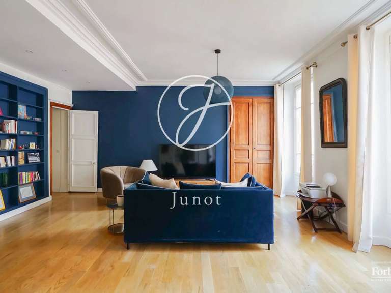 Appartement Paris 6e - 3 chambres - 141m²