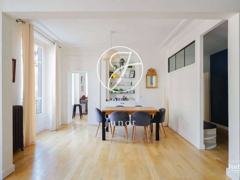 Appartement Paris 6e - 3 chambres - 141m²