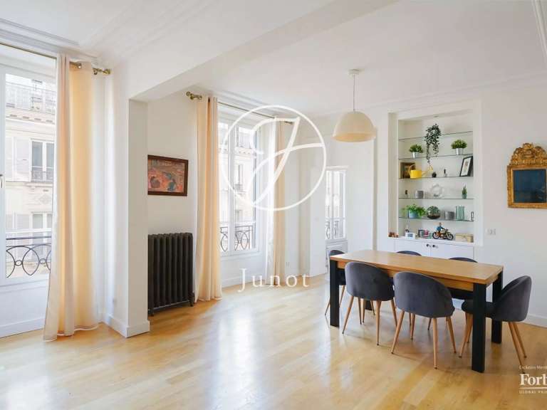 Appartement Paris 6e - 3 chambres - 141m²