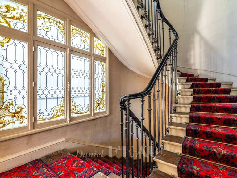 Appartement Paris 6e - 4 chambres - 185m²