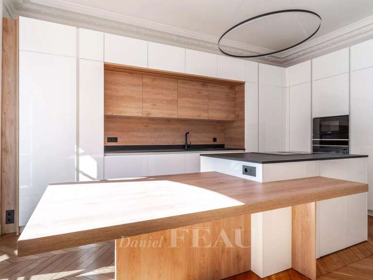 Appartement Paris 6e - 4 chambres - 185m²