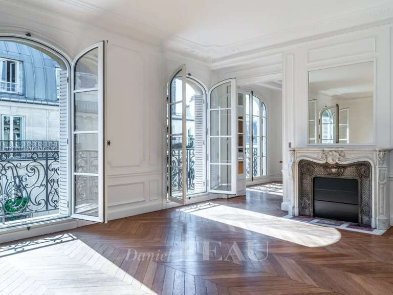 Appartement Paris 6e - 4 chambres - 185m²