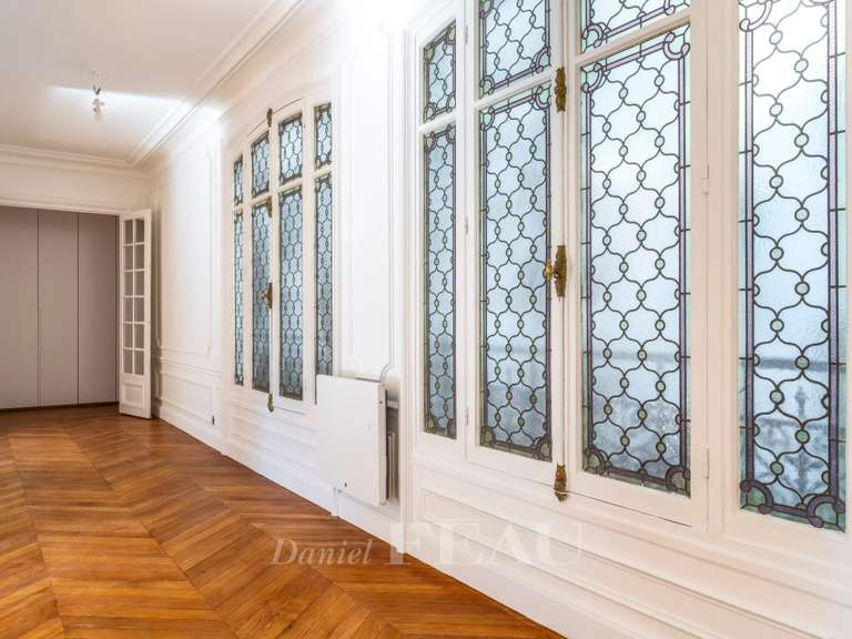 Appartement Paris 6e - 4 chambres - 185m²