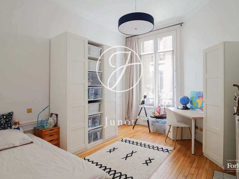 Appartement Paris 6e - 4 chambres - 198m²