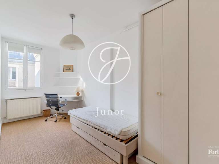 Appartement Paris 6e - 4 chambres - 135m²