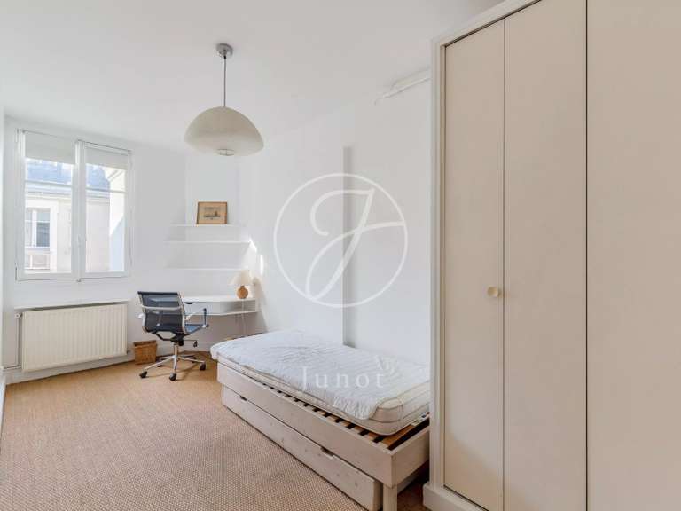 Appartement Paris 6e - 4 chambres - 135m²