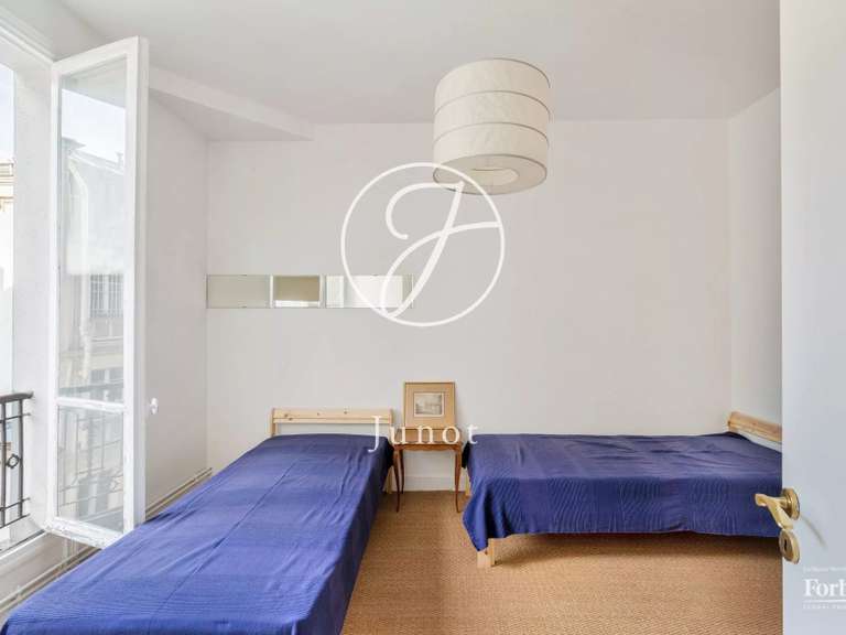 Appartement Paris 6e - 4 chambres - 135m²