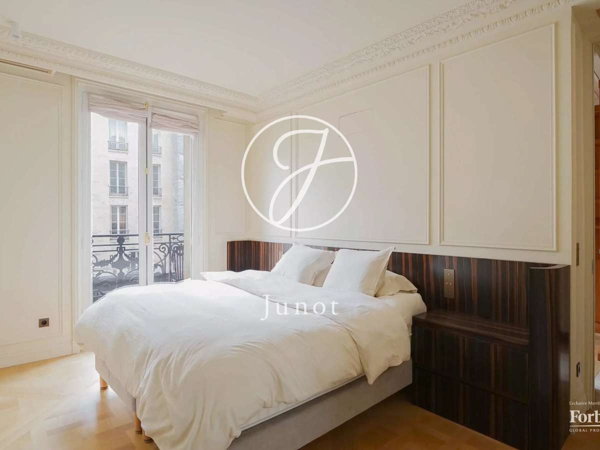Apartment Paris 6e