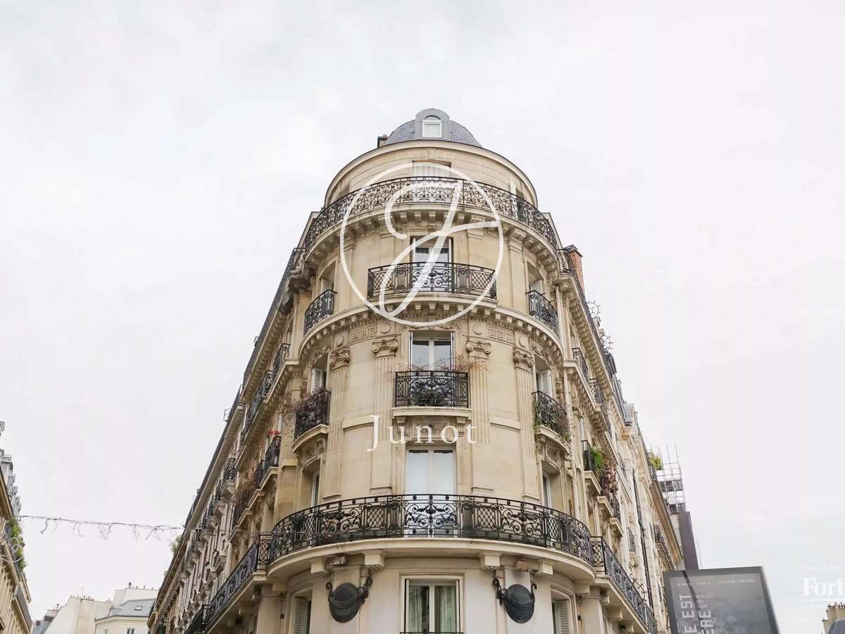 Apartment Paris 6e