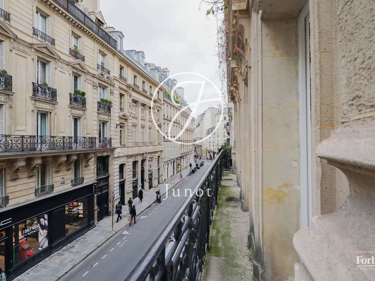 Apartment Paris 6e