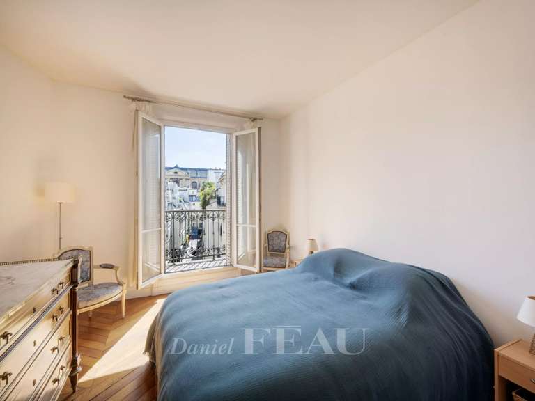 Appartement Paris 6e - 4 chambres - 133m²