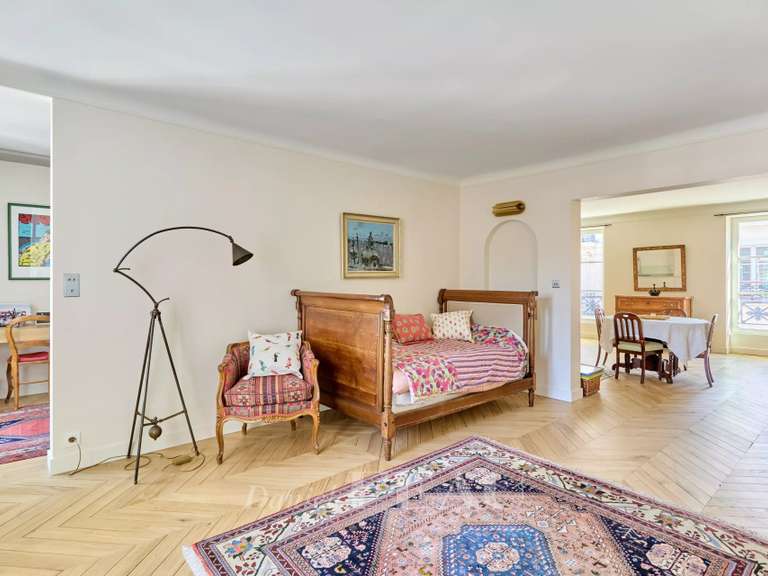 Appartement Paris 6e - 2 chambres - 100m²