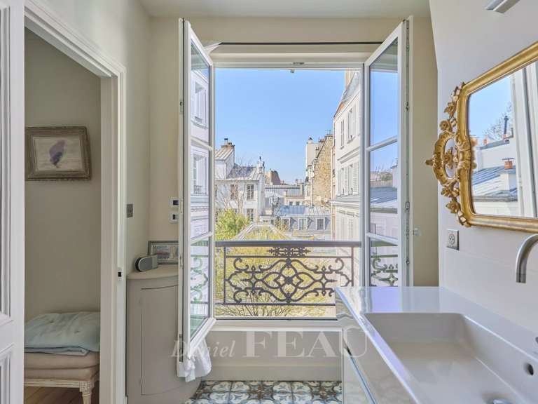 Appartement Paris 6e - 2 chambres - 100m²