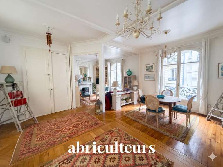 Appartement Paris 6e - 3 chambres - 105m²