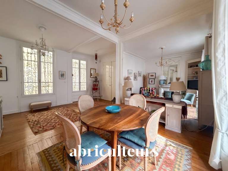 Appartement Paris 6e - 3 chambres - 105m²