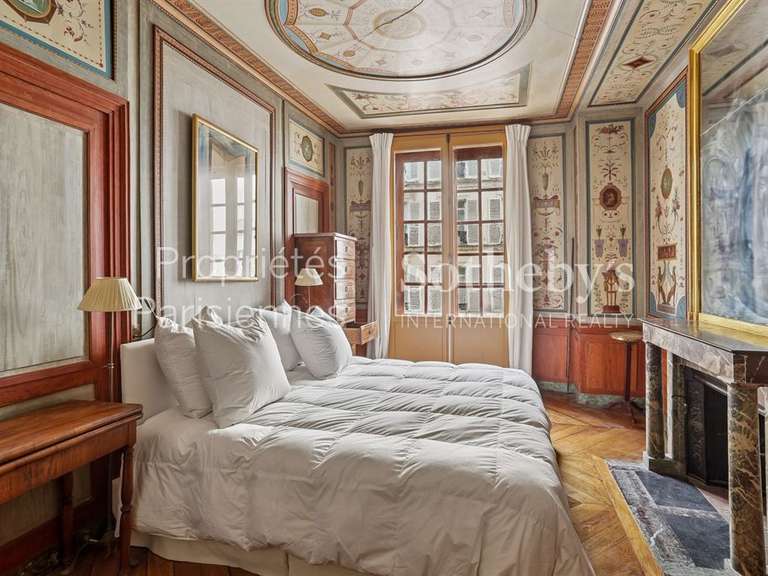 Appartement Paris 6e - 3 chambres - 150m²