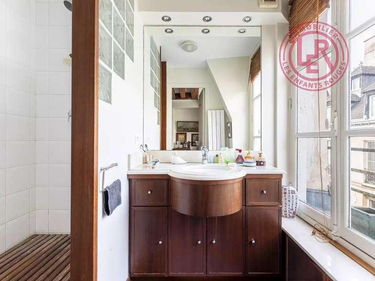 Appartement Paris 6e - 2 chambres - 85m²