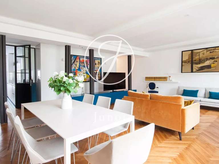 Appartement Paris 6e - 3 chambres - 156m²