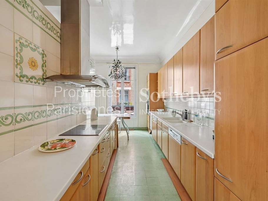 Apartment Paris 6e