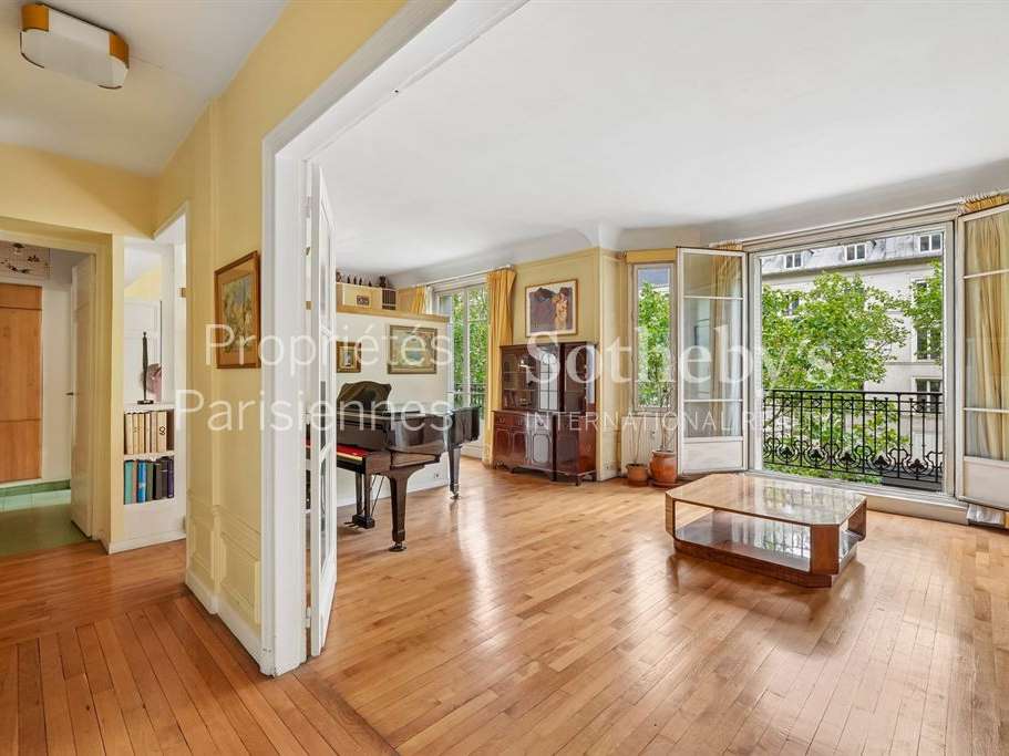 Apartment Paris 6e