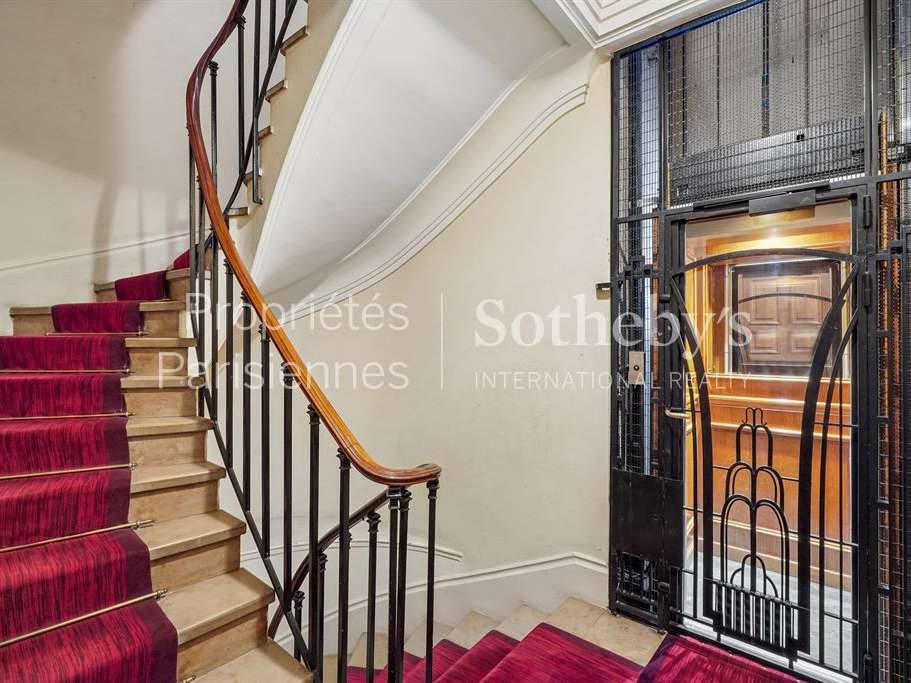 Apartment Paris 6e