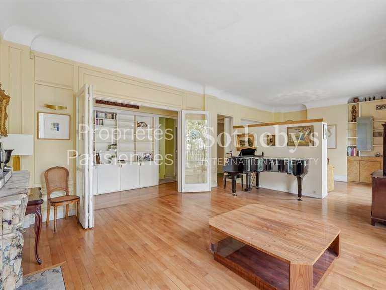 Apartment Paris 6e - 4 bedrooms - 166m²