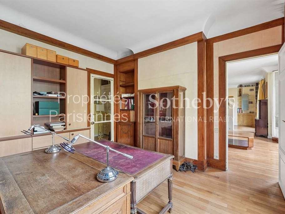 Apartment Paris 6e