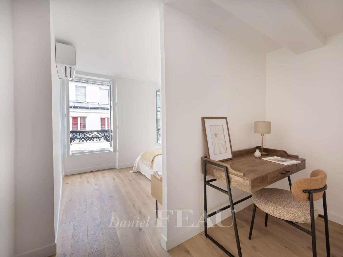 Apartment Paris 6e