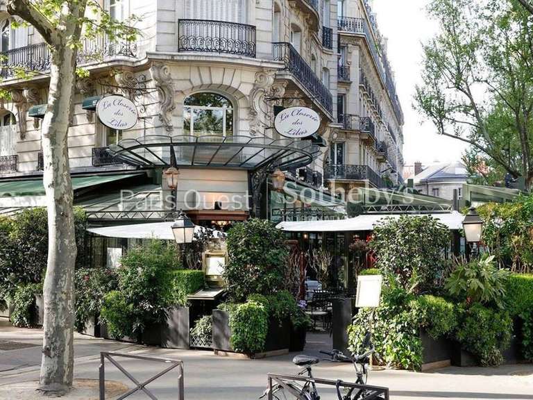 Appartement Paris 6e - 2 chambres - 84m²